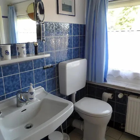 Enas Huus Holiday home Aurich
