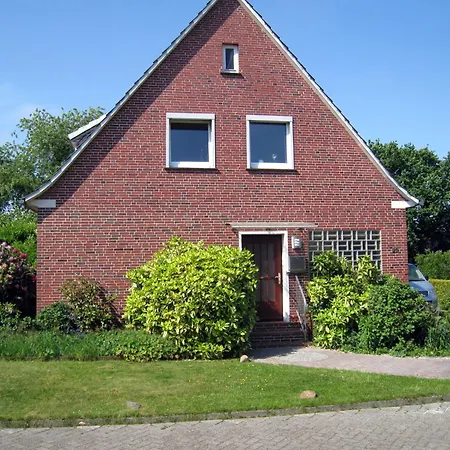 Enas Huus Holiday home Aurich