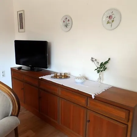 Enas Huus Holiday home *